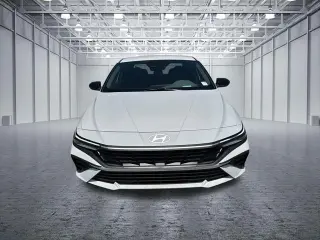 Hyundai ELANTRA 2026 SEL Sport 4dr Sedan
