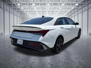Hyundai ELANTRA 2026 SEL Sport 4dr Sedan