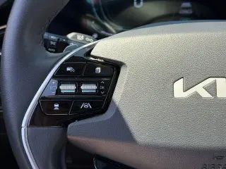 Kia Niro 2025 SX Touring 4dr Crossover