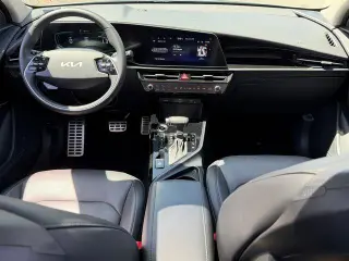 Kia Niro 2025 SX Touring 4dr Crossover
