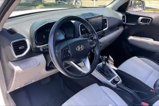 Hyundai VENUE 2023 SEL 4dr Crossover