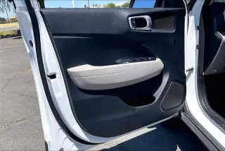 Hyundai VENUE 2023 SEL 4dr Crossover