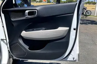 Hyundai VENUE 2023 SEL 4dr Crossover