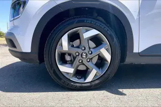 Hyundai VENUE 2023 SEL 4dr Crossover