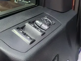 Ford F-150 2016 4x2 Lariat 4dr SuperCrew 5.5 ft. SB