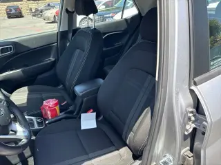 Hyundai VENUE 2025 SEL 4dr Crossover