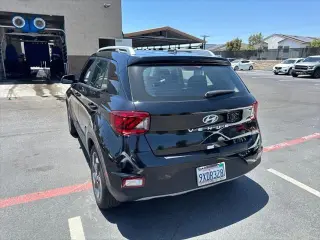 Hyundai VENUE 2025 SEL 4dr Crossover