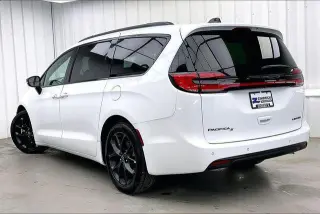 Chrysler Pacifica 2025 Limited 4dr Mini-Van