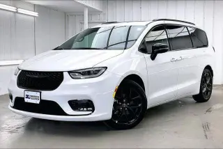 Chrysler Pacifica 2025 Limited 4dr Mini-Van