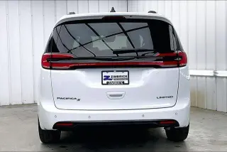 Chrysler Pacifica 2025 Limited 4dr Mini-Van