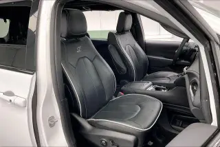 Chrysler Pacifica 2025 Limited 4dr Mini-Van