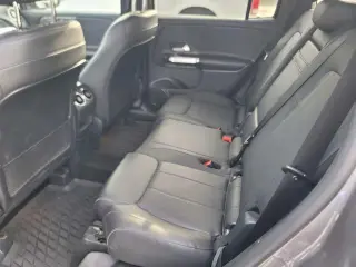 Mercedes-Benz GLB 2021 AWD GLB 250 4MATIC 4dr SUV