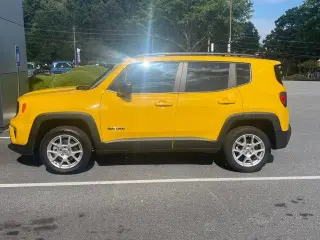 Jeep Renegade 2023 4x4 Latitude 4dr SUV