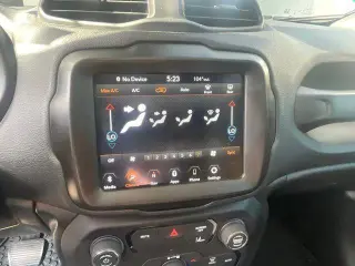 Jeep Renegade 2023 4x4 Latitude 4dr SUV