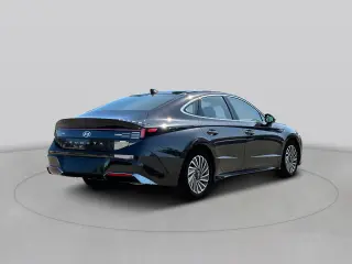 Hyundai SONATA Hybrid 2024 Limited 4dr Sedan