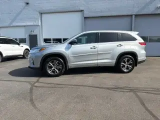 Toyota Highlander 2017 AWD LE 4dr SUV