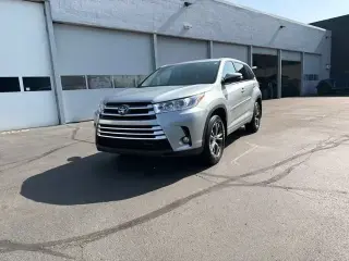Toyota Highlander 2017 AWD LE 4dr SUV