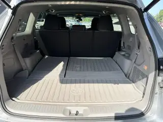 Toyota Highlander 2017 AWD LE 4dr SUV