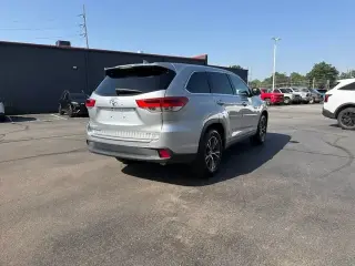 Toyota Highlander 2017 AWD LE 4dr SUV