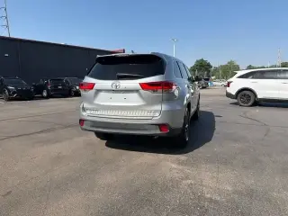 Toyota Highlander 2017 AWD LE 4dr SUV