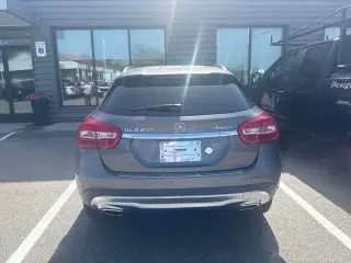 Mercedes-Benz GLA 2017 AWD GLA 250 4MATIC 4dr SUV
