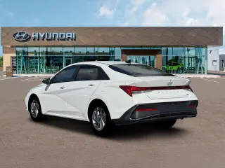 Hyundai ELANTRA Hybrid 2026 Blue 4dr Sedan