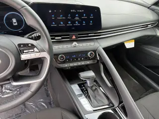 Hyundai ELANTRA 2025 SEL Convenience 4dr Sedan