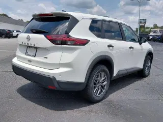 Nissan Rogue 2024 AWD S 4dr Crossover