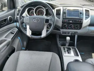 Toyota Tacoma 2013 4x2 Base 4dr Access Cab 6.1 ft SB 5M