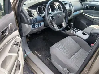 Toyota Tacoma 2013 4x2 Base 4dr Access Cab 6.1 ft SB 5M