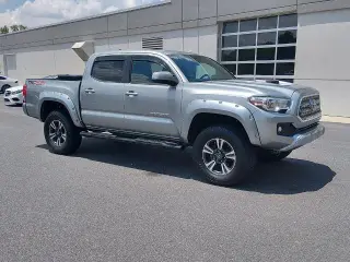 Toyota Tacoma 2017 4x4 TRD Pro 4dr Double Cab 5.0 ft SB 6A
