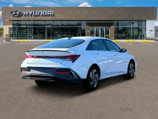 Hyundai ELANTRA 2025 SEL Sport 4dr Sedan