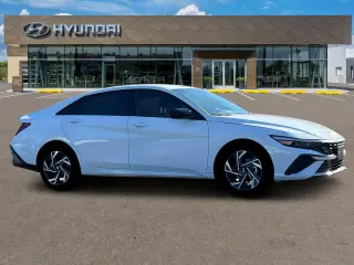Hyundai ELANTRA 2025 SEL Sport 4dr Sedan