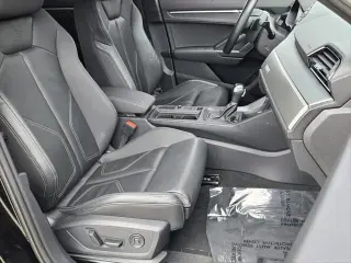 Audi Q3 2023 AWD quattro S line Premium 45 TFSI 4dr SUV