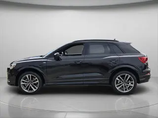 Audi Q3 2023 AWD quattro S line Premium 45 TFSI 4dr SUV