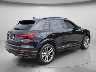 Audi Q3 2023 AWD quattro S line Premium 45 TFSI 4dr SUV