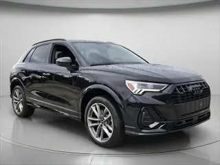 Audi Q3 2023 AWD quattro S line Premium 45 TFSI 4dr SUV