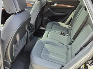 Audi Q5 2023 AWD quattro Premium 40 TFSI 4dr SUV