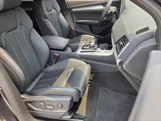Audi Q5 2024 AWD quattro S line Premium 45 TFSI 4dr SUV