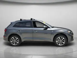 Audi Q5 2024 AWD quattro S line Premium 45 TFSI 4dr SUV