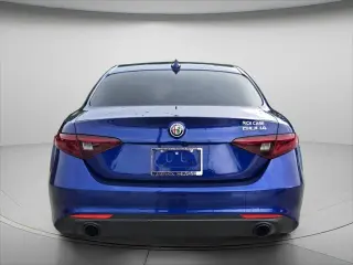 Alfa Romeo Giulia 2022 Sprint 4dr Sedan