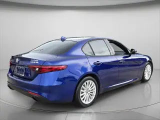 Alfa Romeo Giulia 2022 Sprint 4dr Sedan
