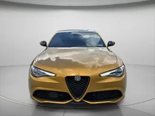 Alfa Romeo Giulia 2023 Veloce 4dr Sedan