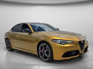 Alfa Romeo Giulia 2023 Veloce 4dr Sedan