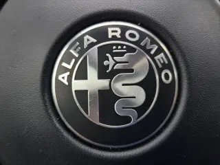 Alfa Romeo Stelvio 2018 AWD Base 4dr Crossover