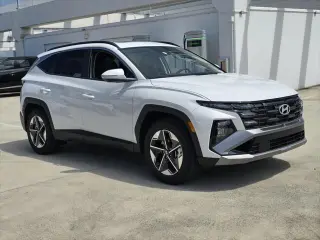 Hyundai TUCSON 2026 SEL 4dr SUV