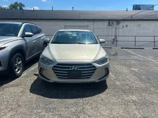 Hyundai ELANTRA 2017 Value Edition 4dr Sedan (US)