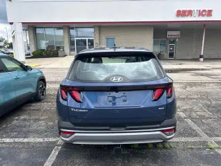 Hyundai TUCSON 2026 AWD SE 4dr SUV