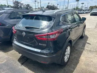 Nissan Rogue Sport 2021 AWD SV 4dr Crossover