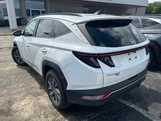 Hyundai TUCSON Hybrid 2022 AWD Blue 4dr SUV